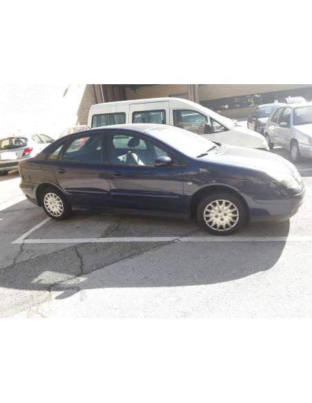 citroën c5 berlina del año 2002
