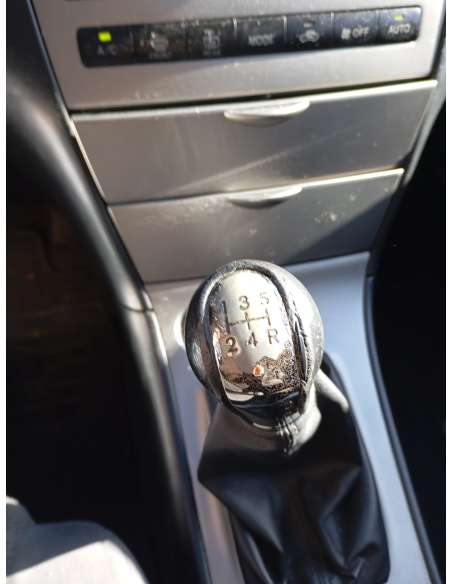 toyota corolla (e12) del año 2003