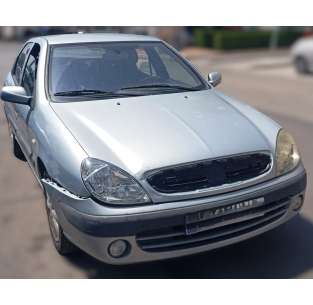 citroën xsara berlina del año 2003