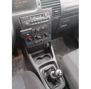 opel zafira a del año 2001 2