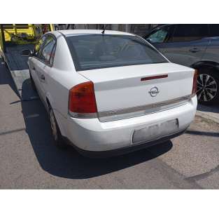 opel vectra c berlina del año 2003