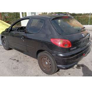 peugeot 206 berlina del año 2005 2