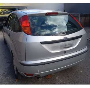 ford focus berlina (cak) del año 2004 2