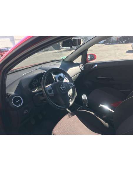 opel corsa d del año 2007