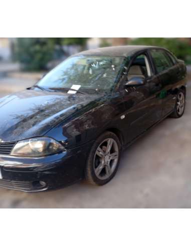 seat cordoba berlina (6l2) del año 2003