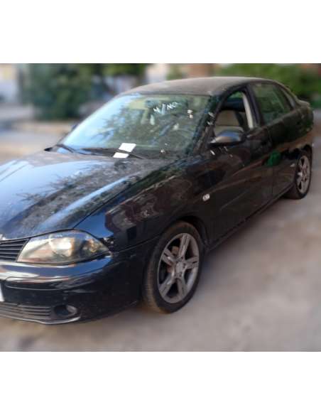 seat cordoba berlina (6l2) del año 2003