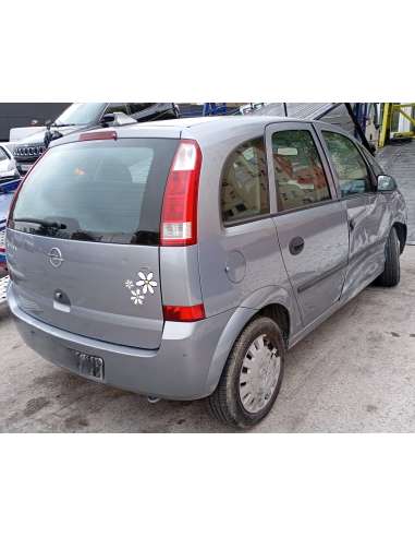 opel meriva del año 2004