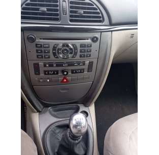 citroën c5 berlina del año 2005 2