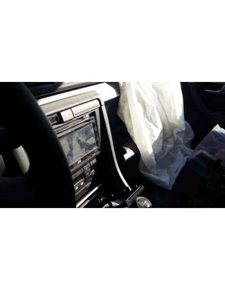 audi a4 berlina (8e) del año 2001