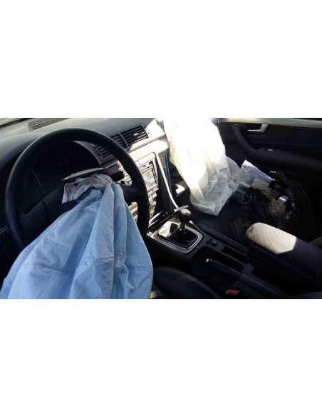 audi a4 berlina (8e) del año 2001