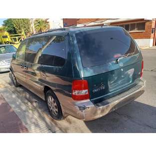 kia carnival ii del año 2004 2