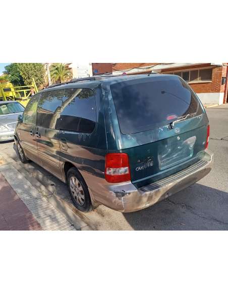 kia carnival ii del año 2004