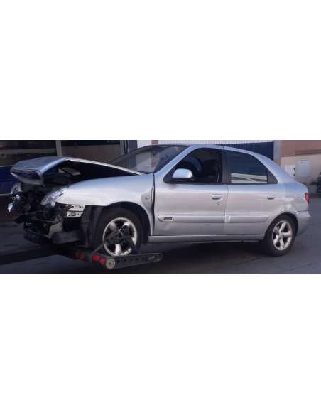 citroën xsara berlina del año 2001