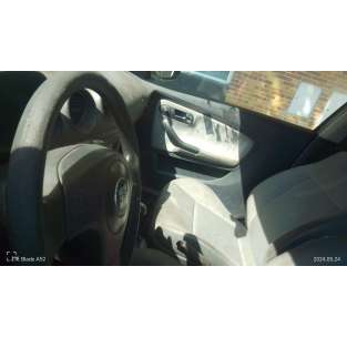 seat ibiza (6l1) del año 2002 2