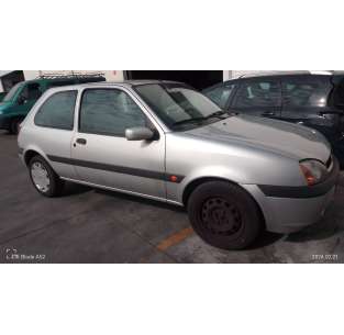 ford fiesta berlina (dx) del año 2002