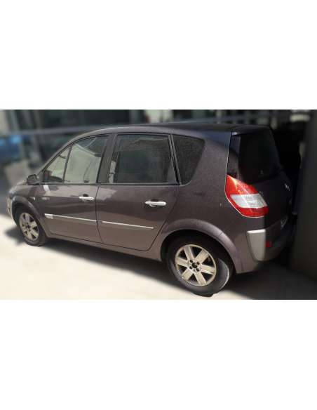 renault scenic ii del año 2005