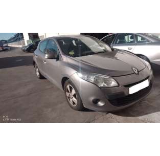 renault megane iii berlina 5 p del año 2009