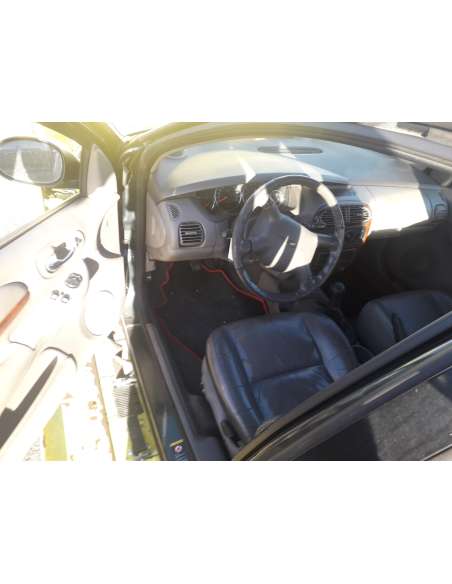 chrysler neon (pl) del año 2002