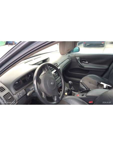 renault laguna ii (bg0) del año 2004
