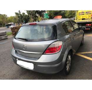 opel astra h berlina del año 2005 2