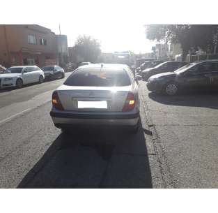 citroën c5 berlina del año 2001 2