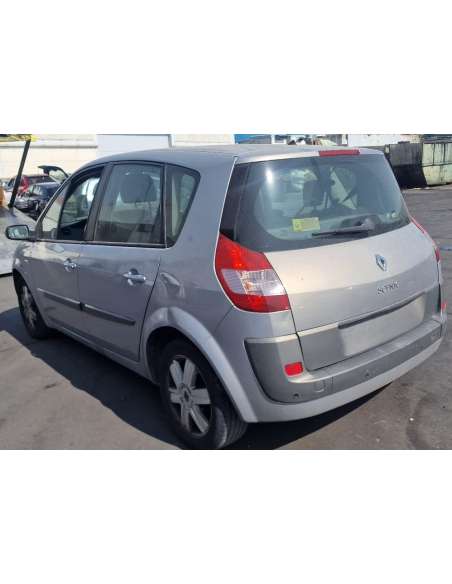 renault scenic ii del año 2005