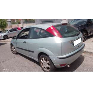 ford focus berlina (cak) del año 2004 2