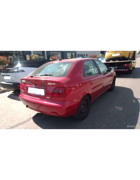 citroën xsara berlina del año 2002