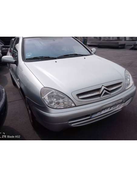 citroën xsara berlina del año 2002