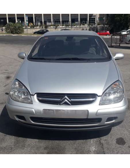 citroën c5 berlina del año 2002