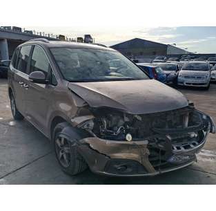 seat alhambra (710) del año 2015
