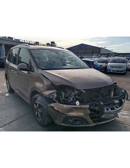seat alhambra (710) del año 2015