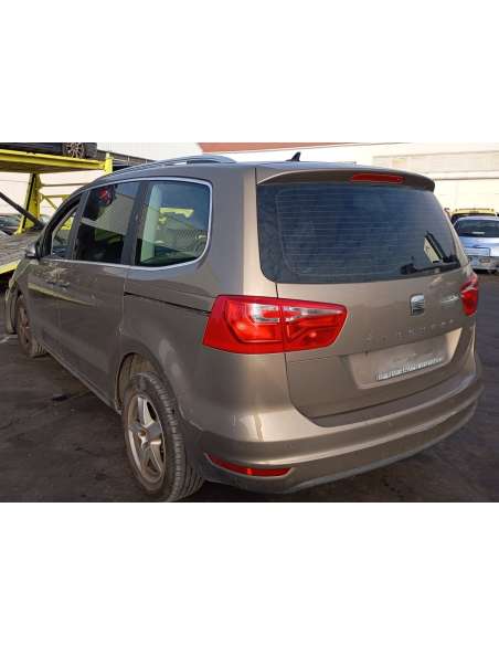 seat alhambra (710) del año 2015