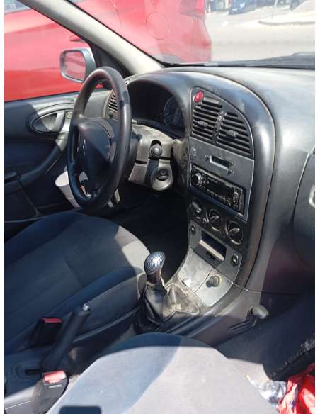 citroën xsara berlina del año 2003