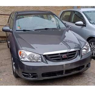 kia cerato del año 2005