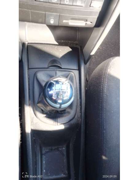 peugeot 207 del año 2007