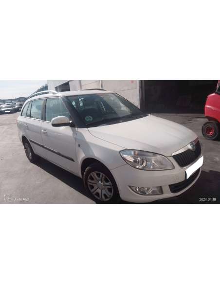 skoda fabia combi (5j5) del año 2011