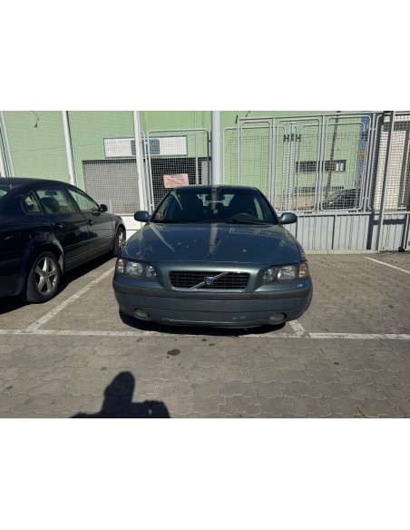 volvo s60 i (384) del año 2002