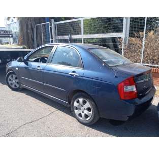 kia cerato del año 2005 2