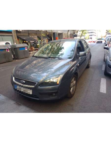 ford focus berlina (cap) del año 2005