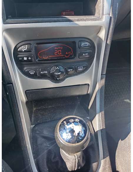 peugeot 307 (s1) del año 2001