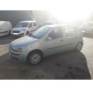 fiat punto berlina (188) del año 2002 2