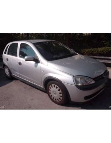 opel corsa c del año 2002
