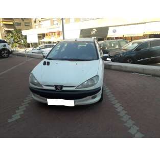 peugeot 206 berlina del año 2003