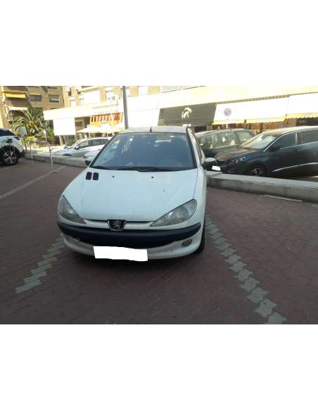 peugeot 206 berlina del año 2003