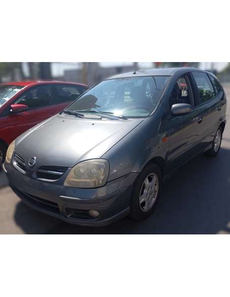 nissan almera tino (v10m) del año 2004