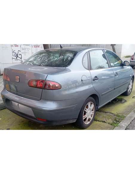 seat cordoba berlina (6l2) del año 2004