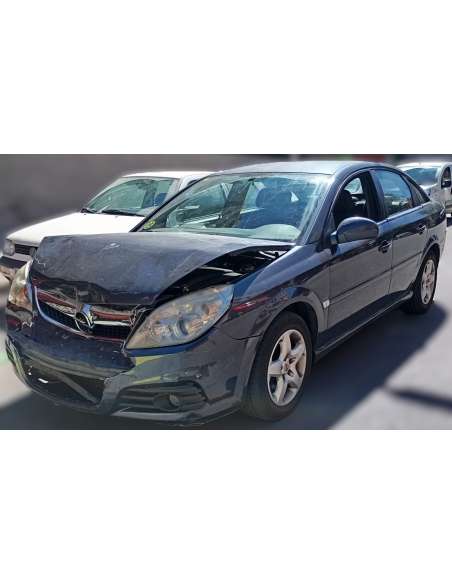 opel vectra c berlina del año 2007