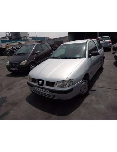 seat ibiza (6k1) del año 2001