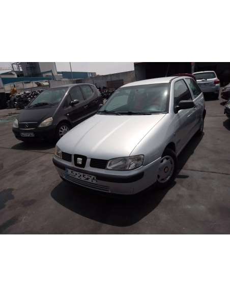 seat ibiza (6k1) del año 2001